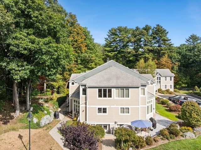 701 Winthrop Street 312, Taunton, MA 02780