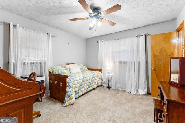 1407 Highway 92 N, Fayetteville, GA 30214
