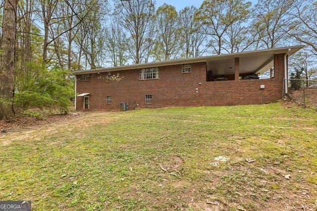 1407 Highway 92 N, Fayetteville, GA 30214
