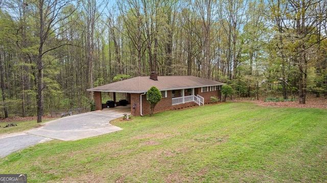 1407 Highway 92 N, Fayetteville, GA 30214