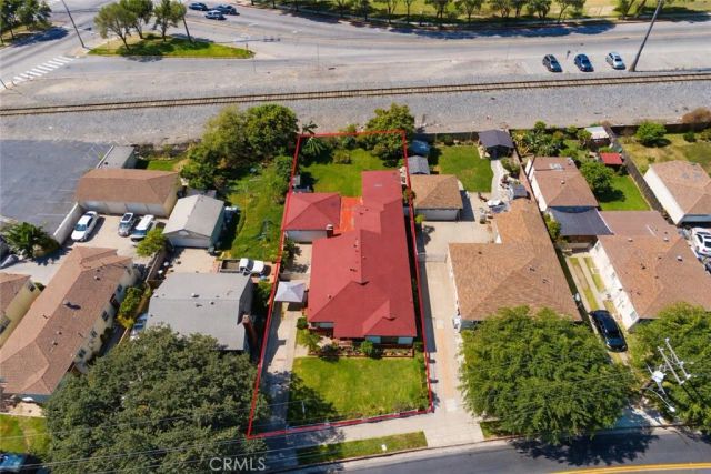 7105 California Avenue, Bell, CA 90201