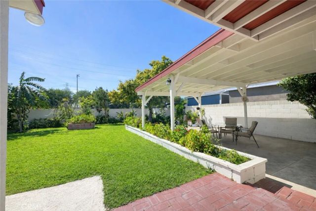 7105 California Avenue, Bell, CA 90201