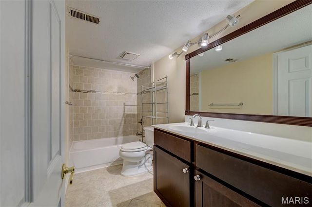 124 Shaw Drive, Eureka, MO 63025