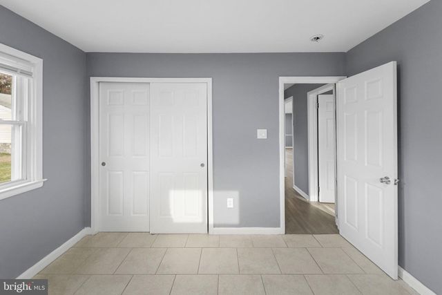 812 BEVERLY DR, Somerdale, NJ 08083