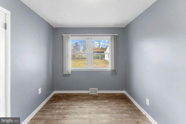 812 BEVERLY DR, Somerdale, NJ 08083