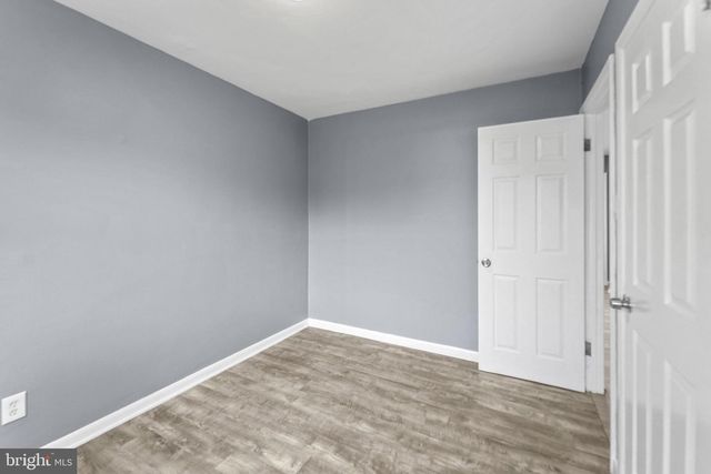 812 BEVERLY DR, Somerdale, NJ 08083