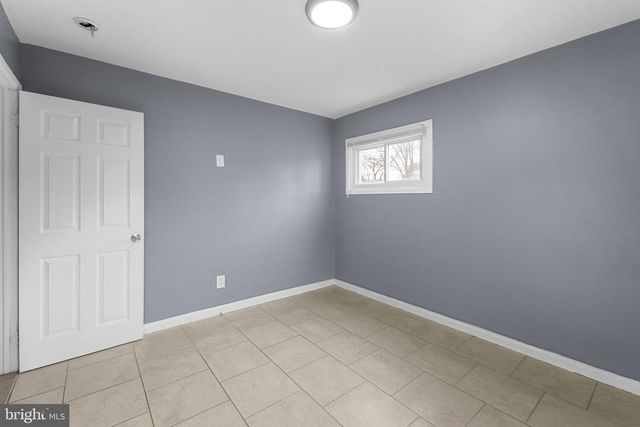 812 BEVERLY DR, Somerdale, NJ 08083