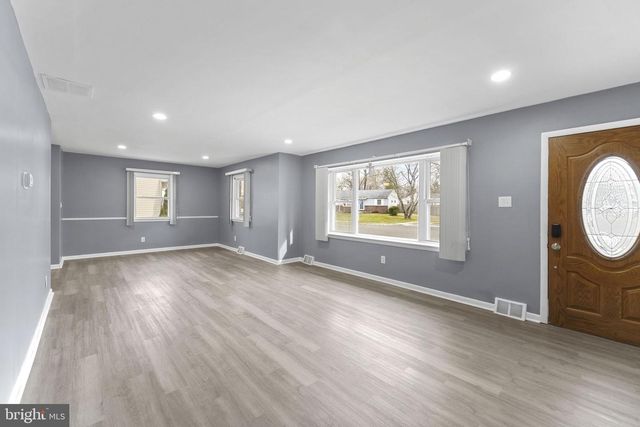 812 BEVERLY DR, Somerdale, NJ 08083