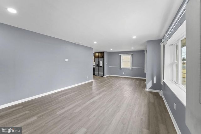 812 BEVERLY DR, Somerdale, NJ 08083