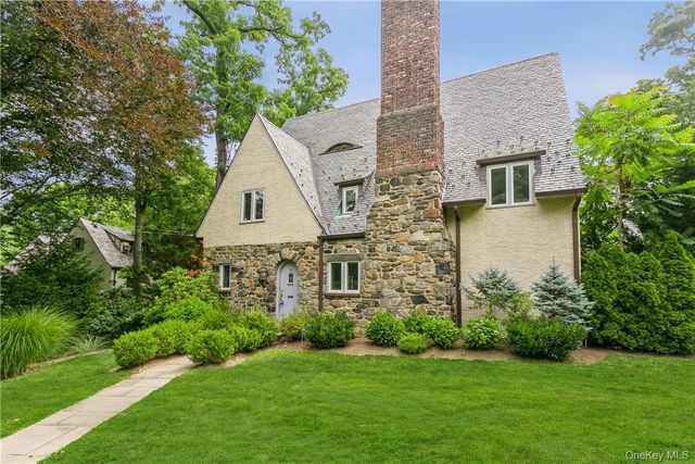 7 Cotswold Way, Scarsdale, NY 10583