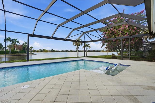 14831 Dockside LN, Naples, FL 34114