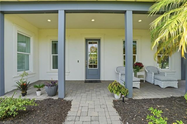 14831 Dockside LN, Naples, FL 34114