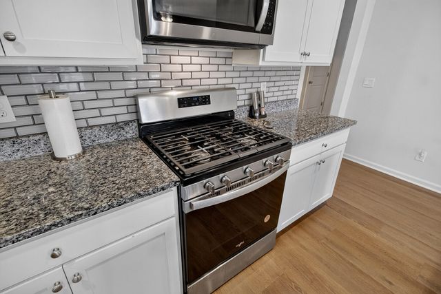 160 Lagoona Drive, Summerville, SC 29483