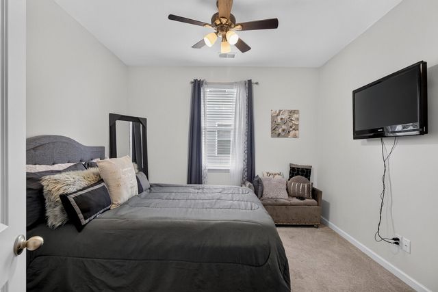 160 Lagoona Drive, Summerville, SC 29483