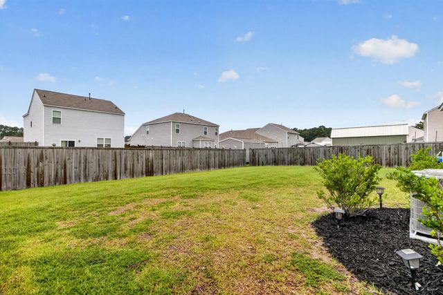160 Lagoona Drive, Summerville, SC 29483