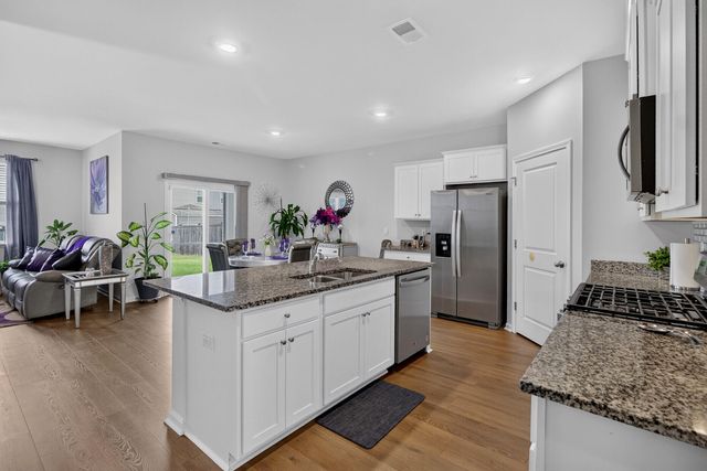 160 Lagoona Drive, Summerville, SC 29483
