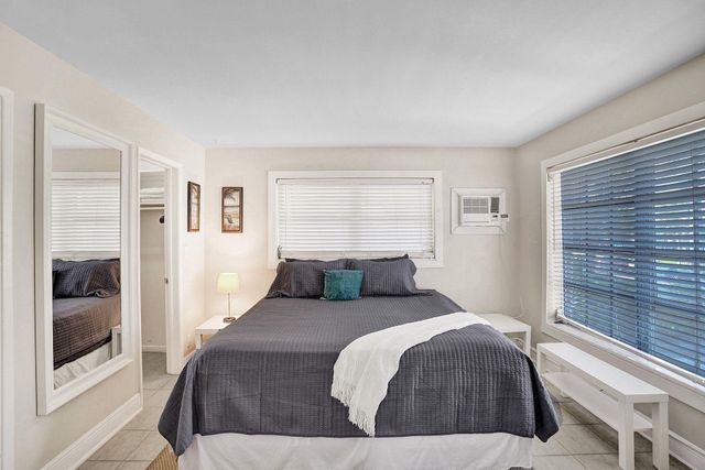 3226 NE 12th St 5, Pompano Beach, FL 33062