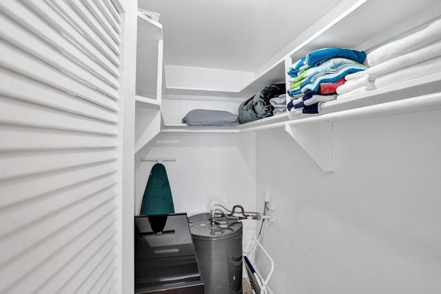 3226 NE 12th St 5, Pompano Beach, FL 33062