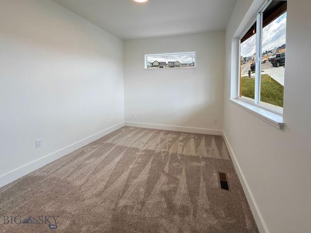 864 Accolade Loop, Belgrade, MT 59714