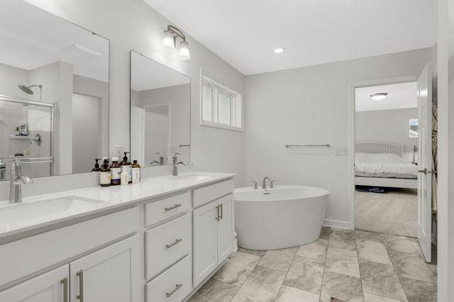 1149 74th Court W, Inver Grove Heights, MN 55077