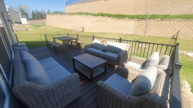 1149 74th Court W, Inver Grove Heights, MN 55077