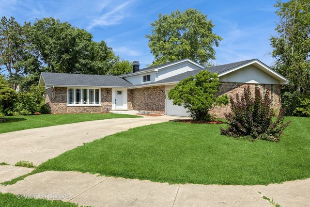 6820 Barrett Street, Downers Grove, IL 60516