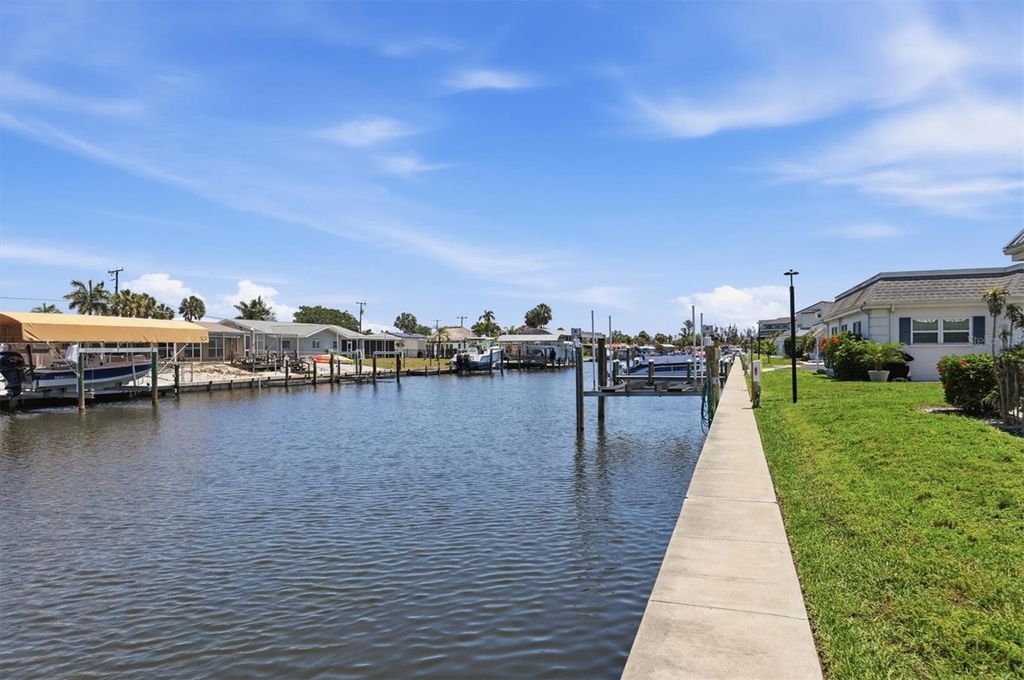 9914 SEBASTIAN COURT, BRADENTON, FL 34210 — photo 5