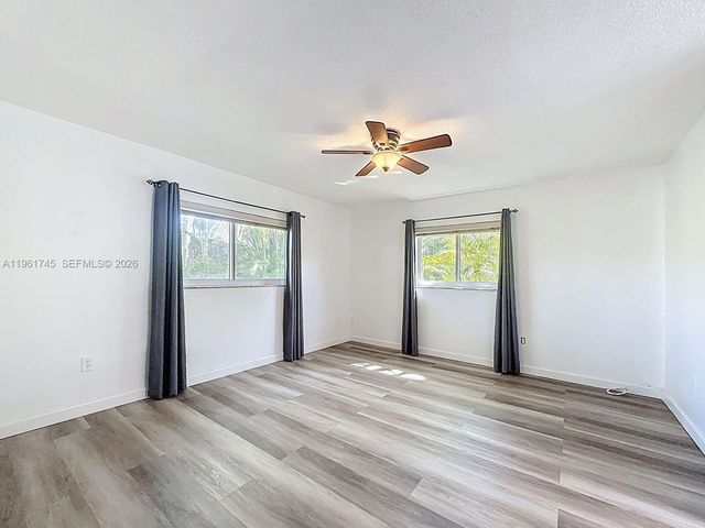 10028 SW 127th St, Miami, FL 33176