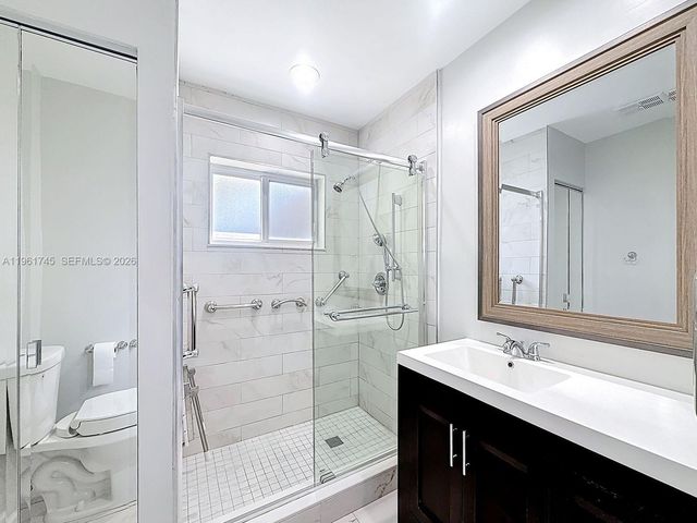 10028 SW 127th St, Miami, FL 33176