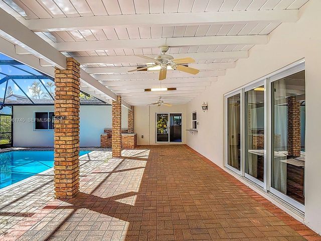 10028 SW 127th St, Miami, FL 33176