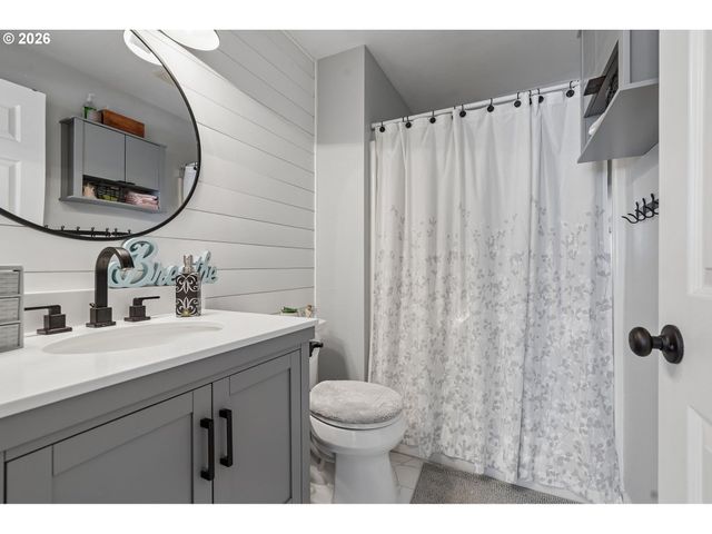 16310 Ne 25TH St, Vancouver, WA 98684