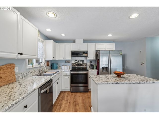 16310 Ne 25TH St, Vancouver, WA 98684
