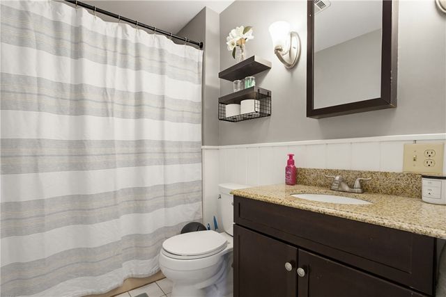 5 Shady Lane, East Providence, RI 02915