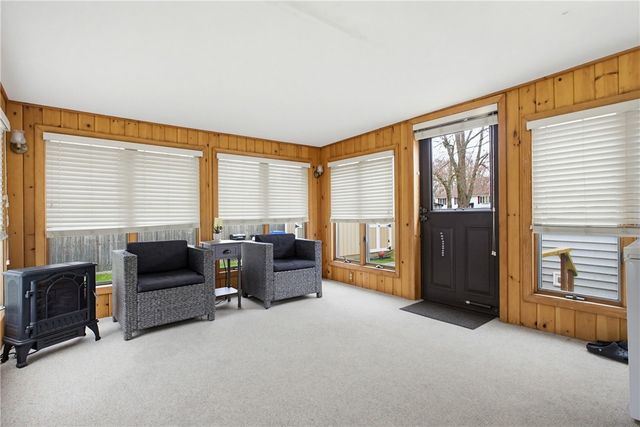 5 Shady Lane, East Providence, RI 02915