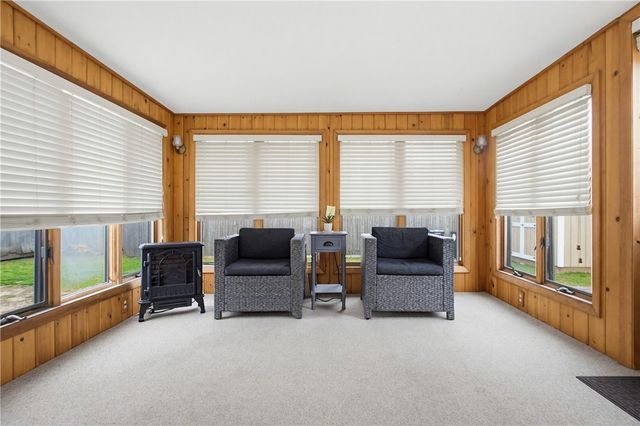 5 Shady Lane, East Providence, RI 02915