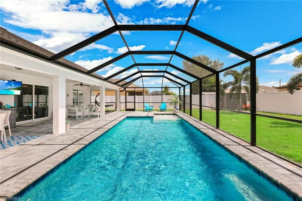 2118 SW 12th TER, CAPE CORAL, FL 33991 — photo 2