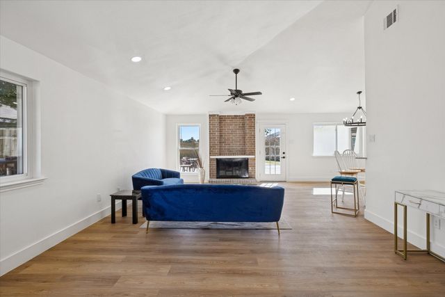 1734 Belltower Place, Lewisville, TX 75067