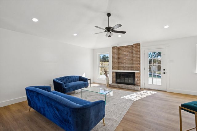 1734 Belltower Place, Lewisville, TX 75067