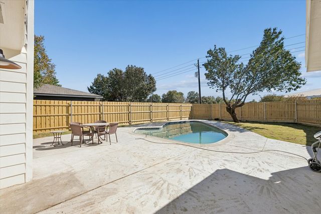 1734 Belltower Place, Lewisville, TX 75067