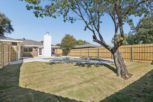 1734 Belltower Place, Lewisville, TX 75067