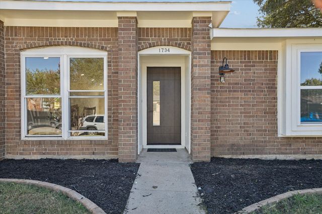 1734 Belltower Place, Lewisville, TX 75067