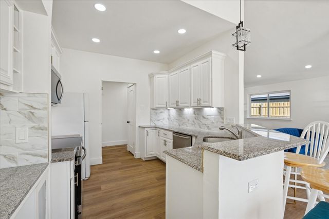 1734 Belltower Place, Lewisville, TX 75067