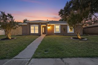 1734 Belltower Place, Lewisville, TX 75067