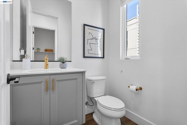 55 W Atlantic Ave 1002, Alameda, CA 94501