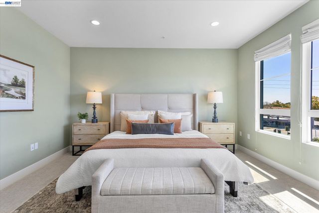 55 W Atlantic Ave 1002, Alameda, CA 94501