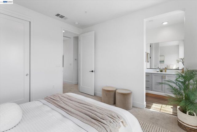 55 W Atlantic Ave 1002, Alameda, CA 94501