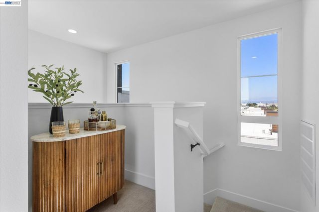 55 W Atlantic Ave 1002, Alameda, CA 94501