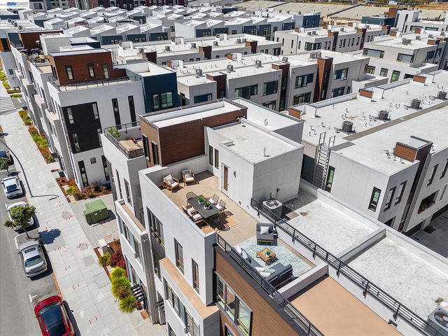 55 W Atlantic Ave 1002, Alameda, CA 94501