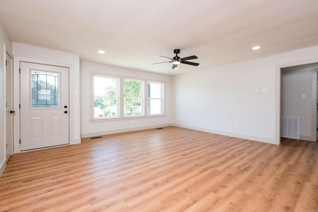 4408 Maple Street, North Little Rock, AR 72118