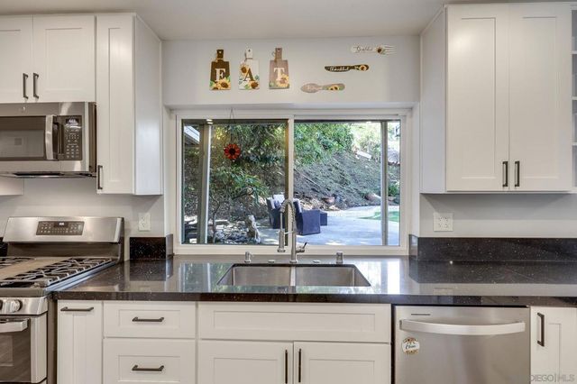 7923 Cinthia St, La Mesa, CA 91941